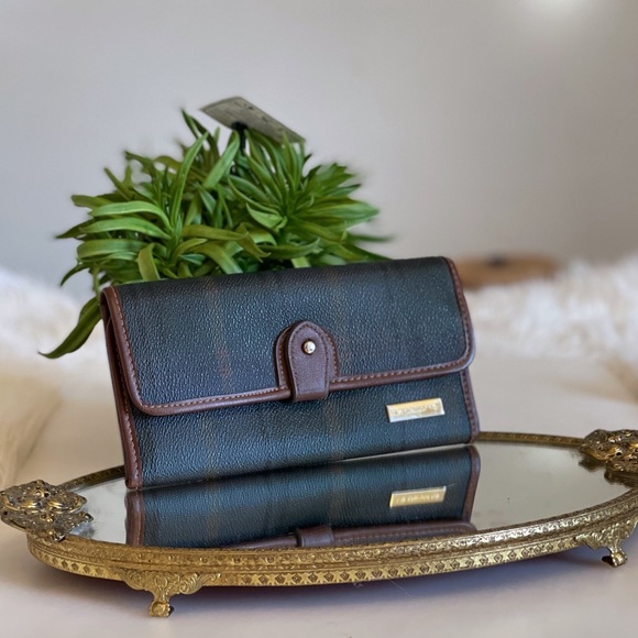 Vintage Liz Claiborne trifold wallet in navy plaid - Picture 2 of 12